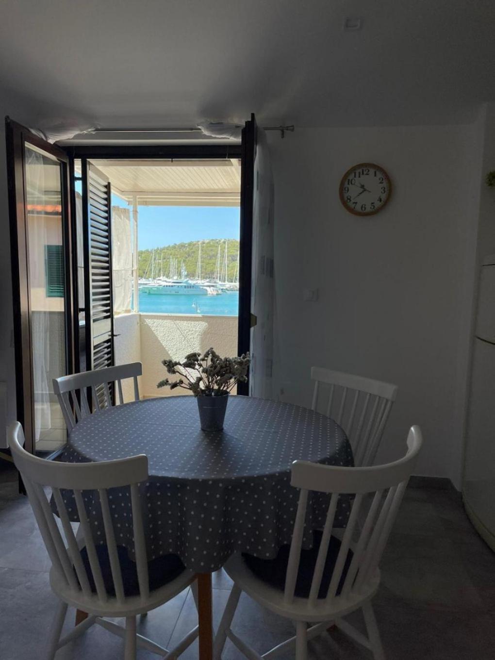Apartment Bilja โรกอซนิซา ภายนอก รูปภาพ